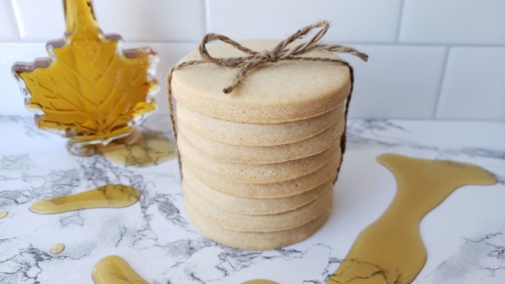 Stacked maple shortbread cookies tied with twine. 