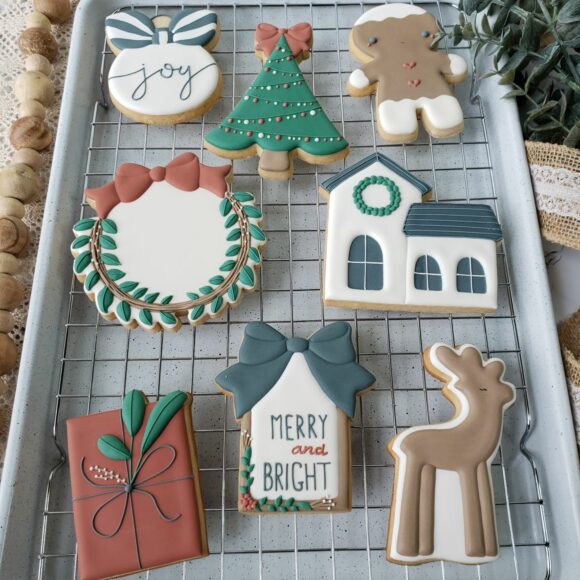 Farmhouse Christmas Online Cookie Decorating Class 2022
